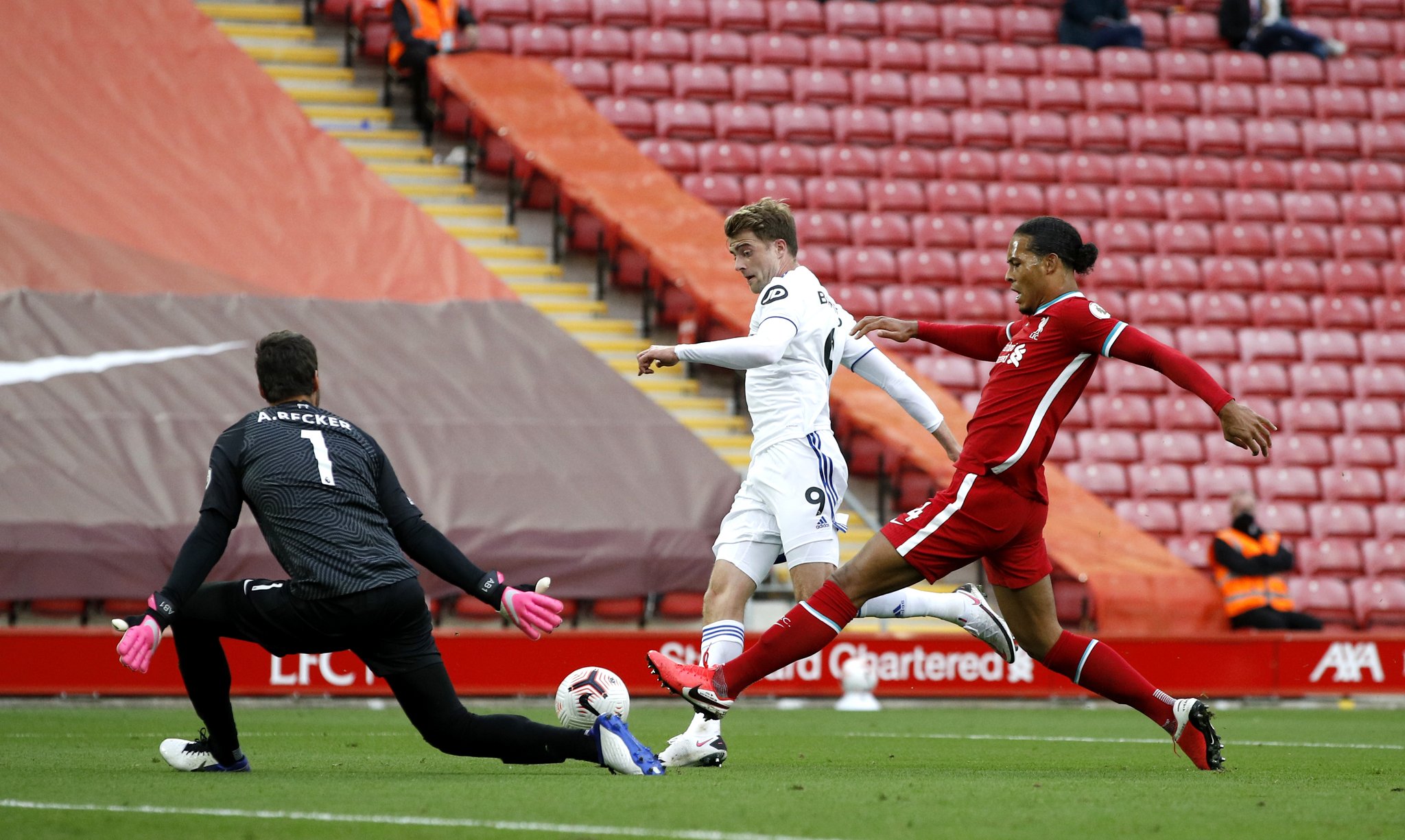 坚持科学训 坚持科学训