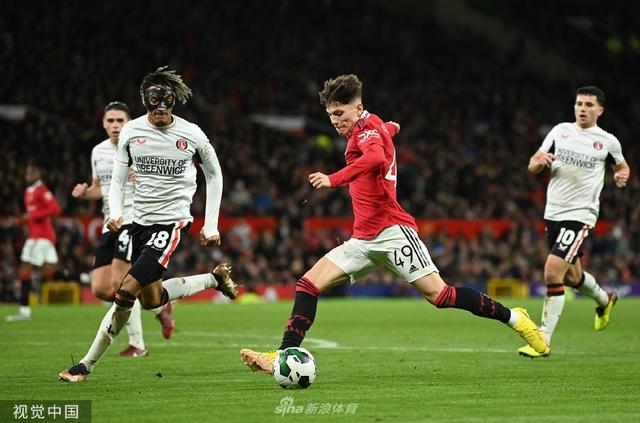 出了一系列 出了一系列